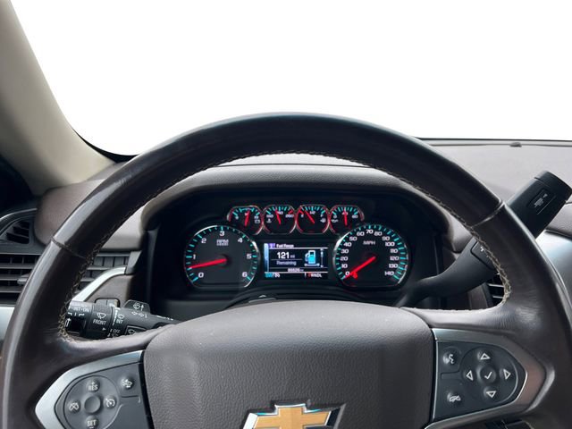 Used 2018 Chevrolet Suburban LT image 14
