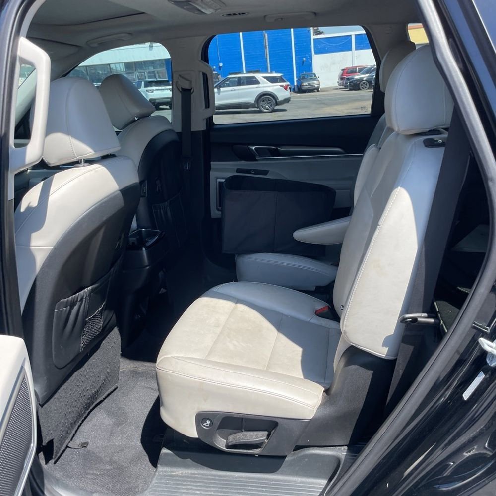 Used 2020 Kia Telluride S image 12