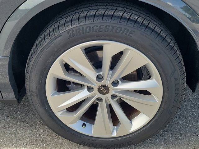 Certified 2025 Audi Q6 e-tron Premium Plus w/ Premium Plus RWD image 10