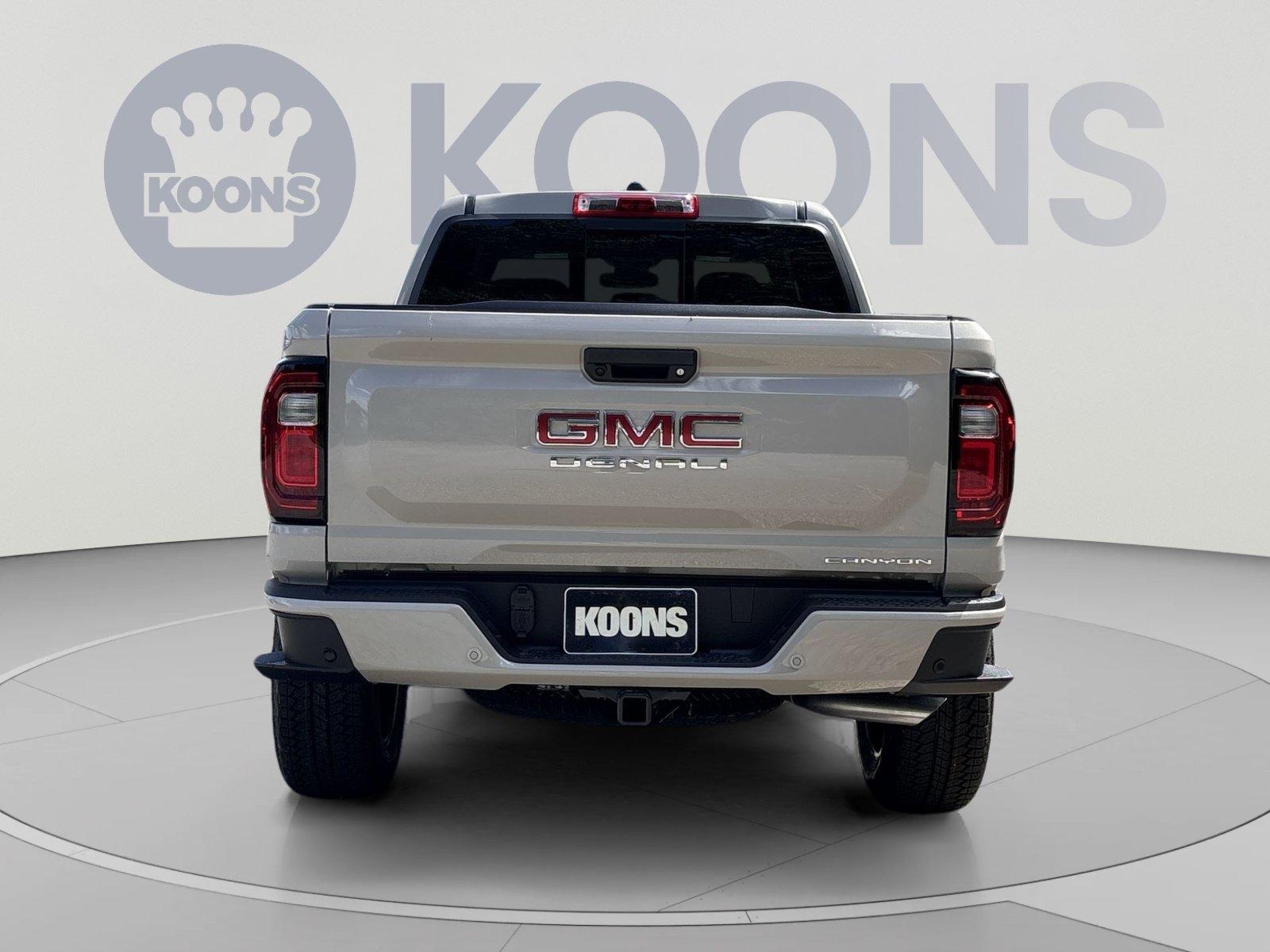 New 2026 GMC Canyon Denali w/ LPO, Black Badging Package AWD/4WD image 5