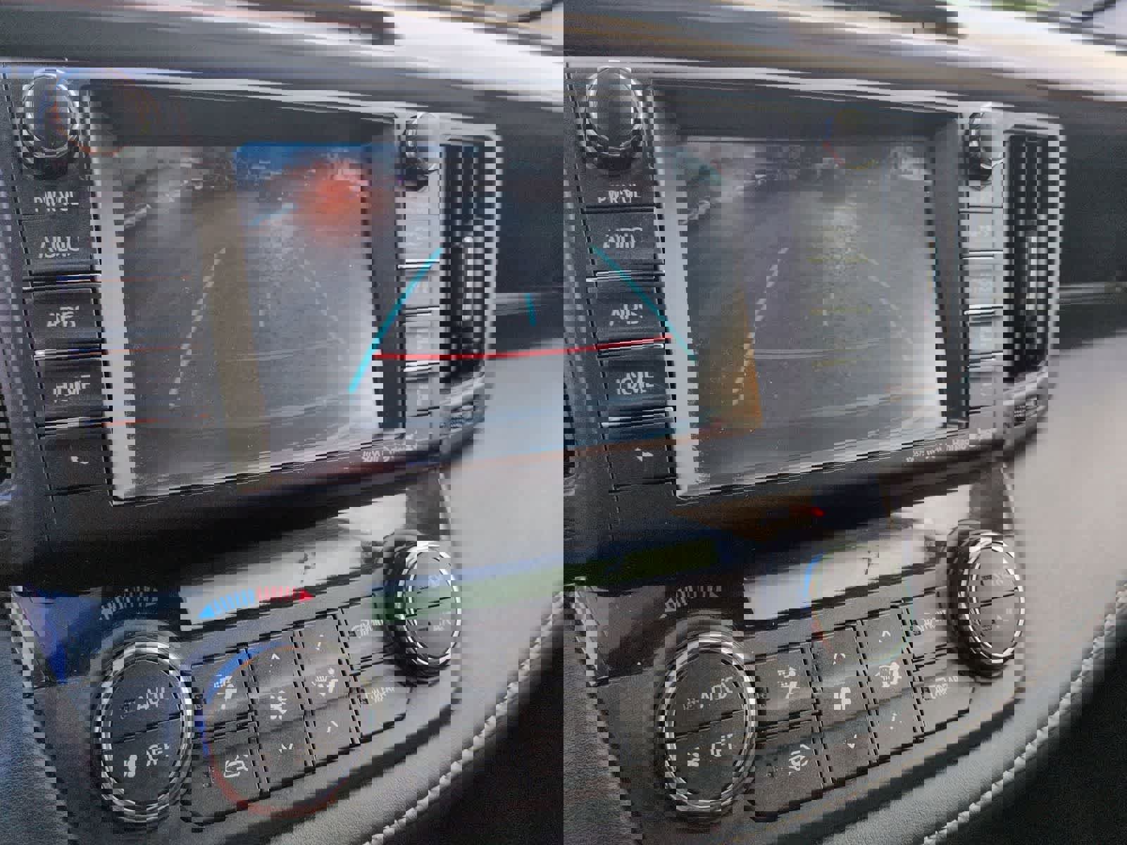 Used 2016 Toyota RAV4 Limited image 27