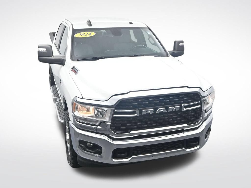 Used 2024 RAM 2500 Big Horn w/ Off Road Package AWD/4WD image 33