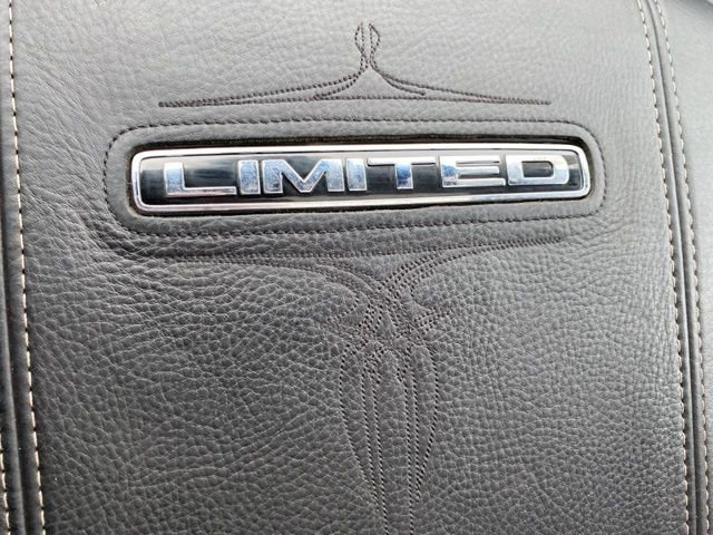 Used 2016 RAM 2500 Limited image 30