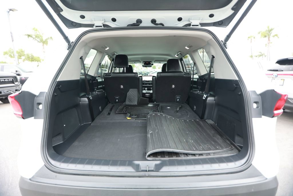 Used 2024 Toyota Grand Highlander Limited image 34