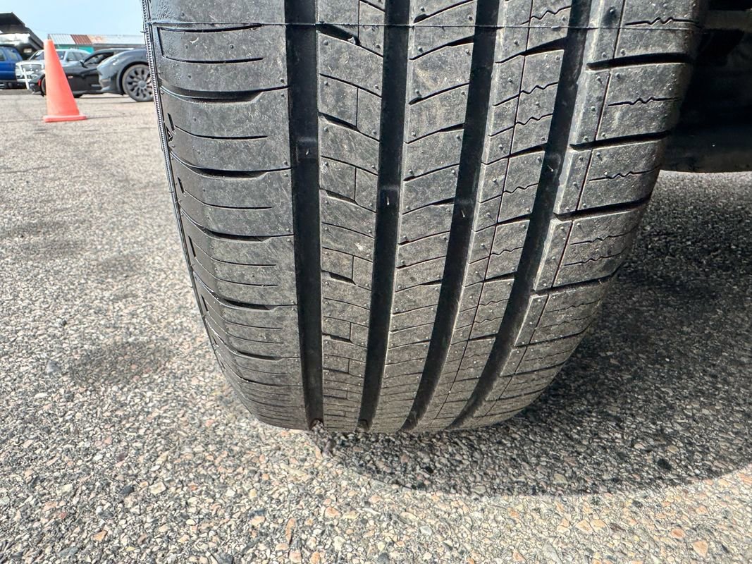 Used 2023 GMC Terrain SLT image 44