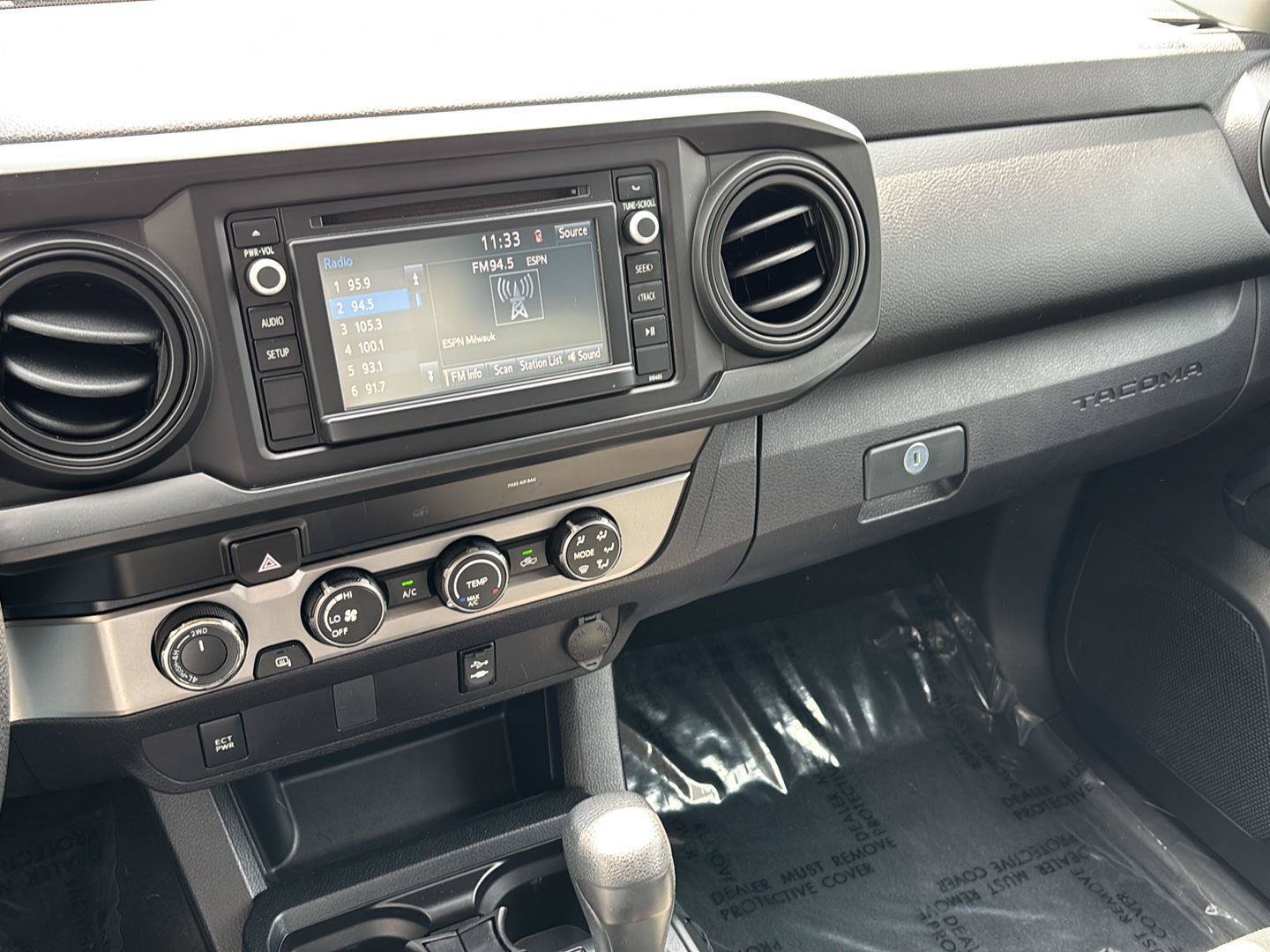 Used 2019 Toyota Tacoma SR AWD/4WD image 15