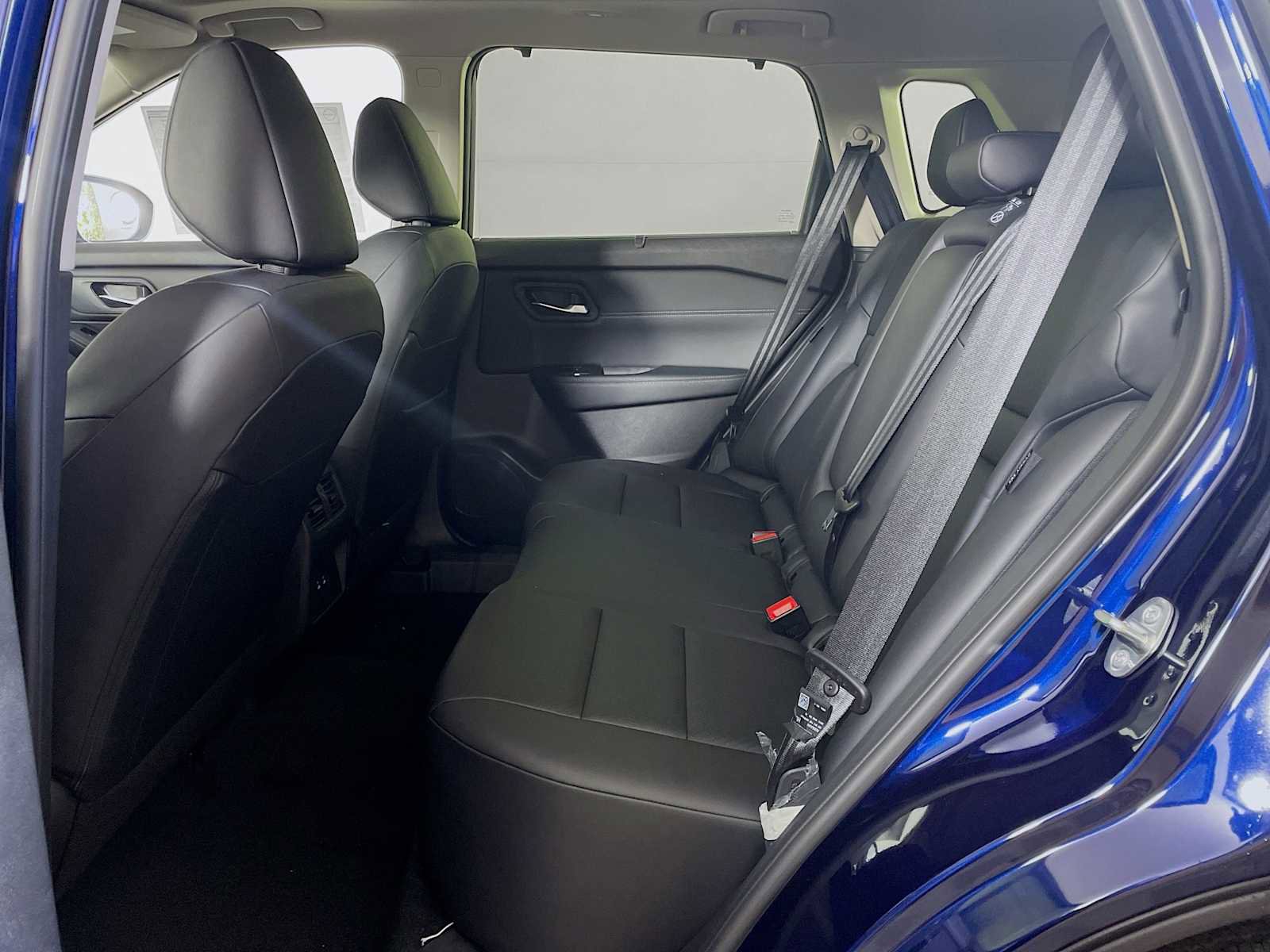 New 2026 Nissan Rogue SV image 5