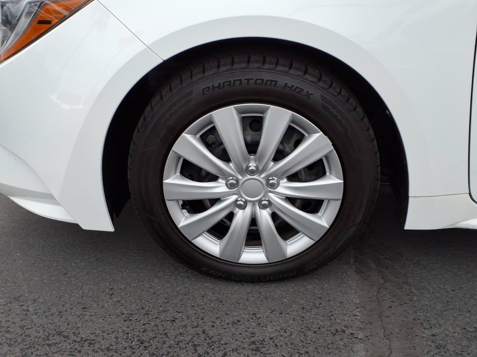 Certified 2024 Toyota Corolla LE FWD image 9