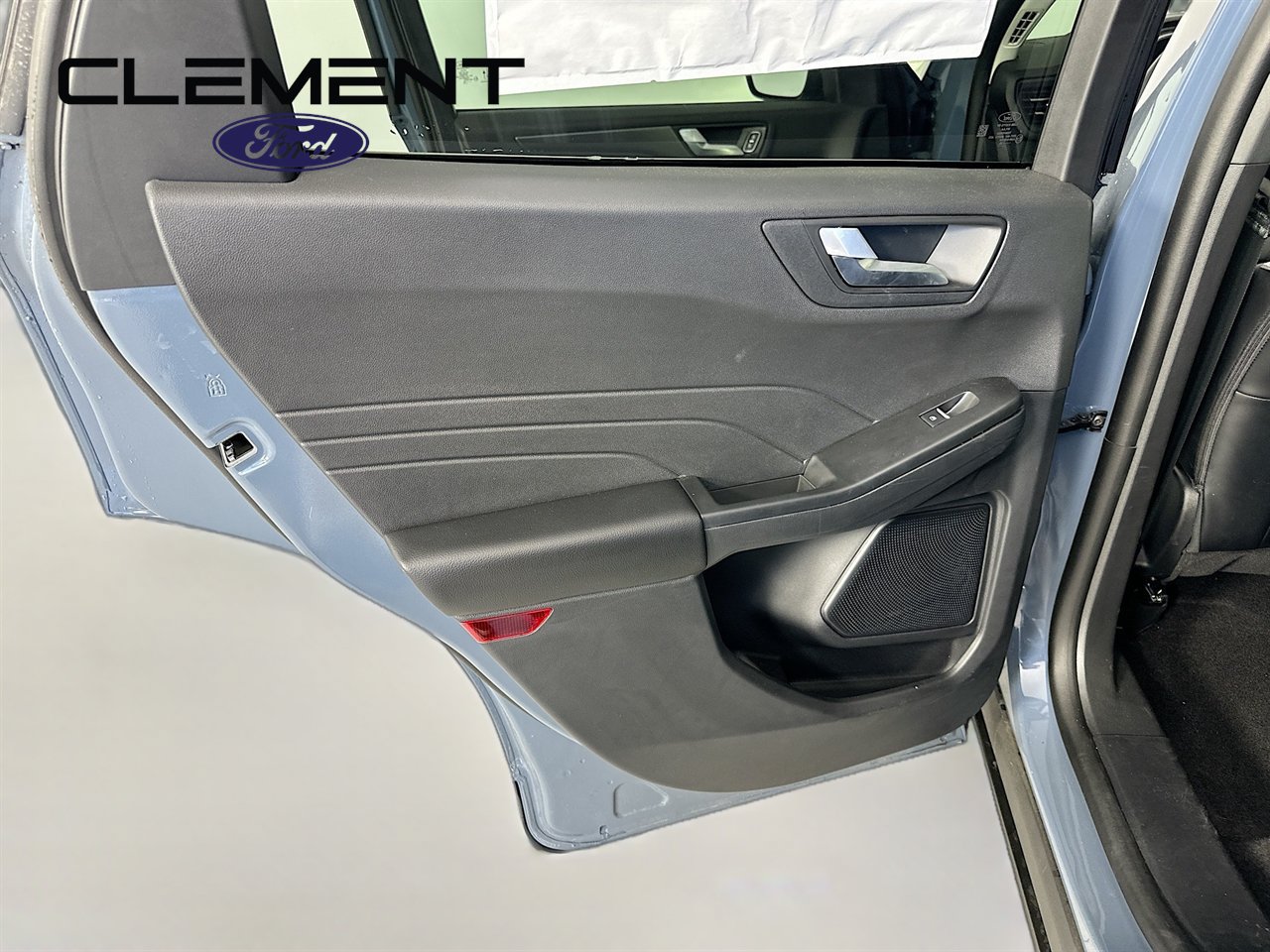 New 2025 Ford Escape SE FWD image 28