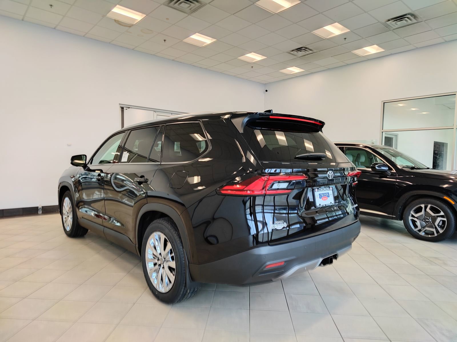 New 2026 Toyota Grand Highlander Platinum image 5