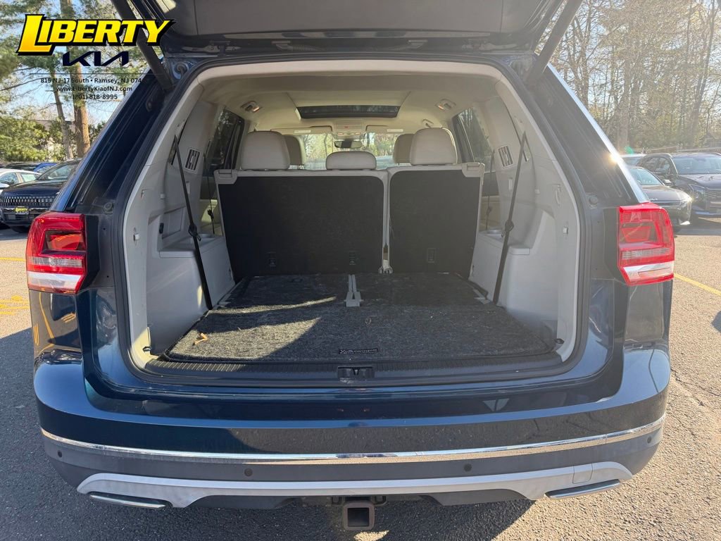 Used 2018 Volkswagen Atlas SEL AWD/4WD image 11