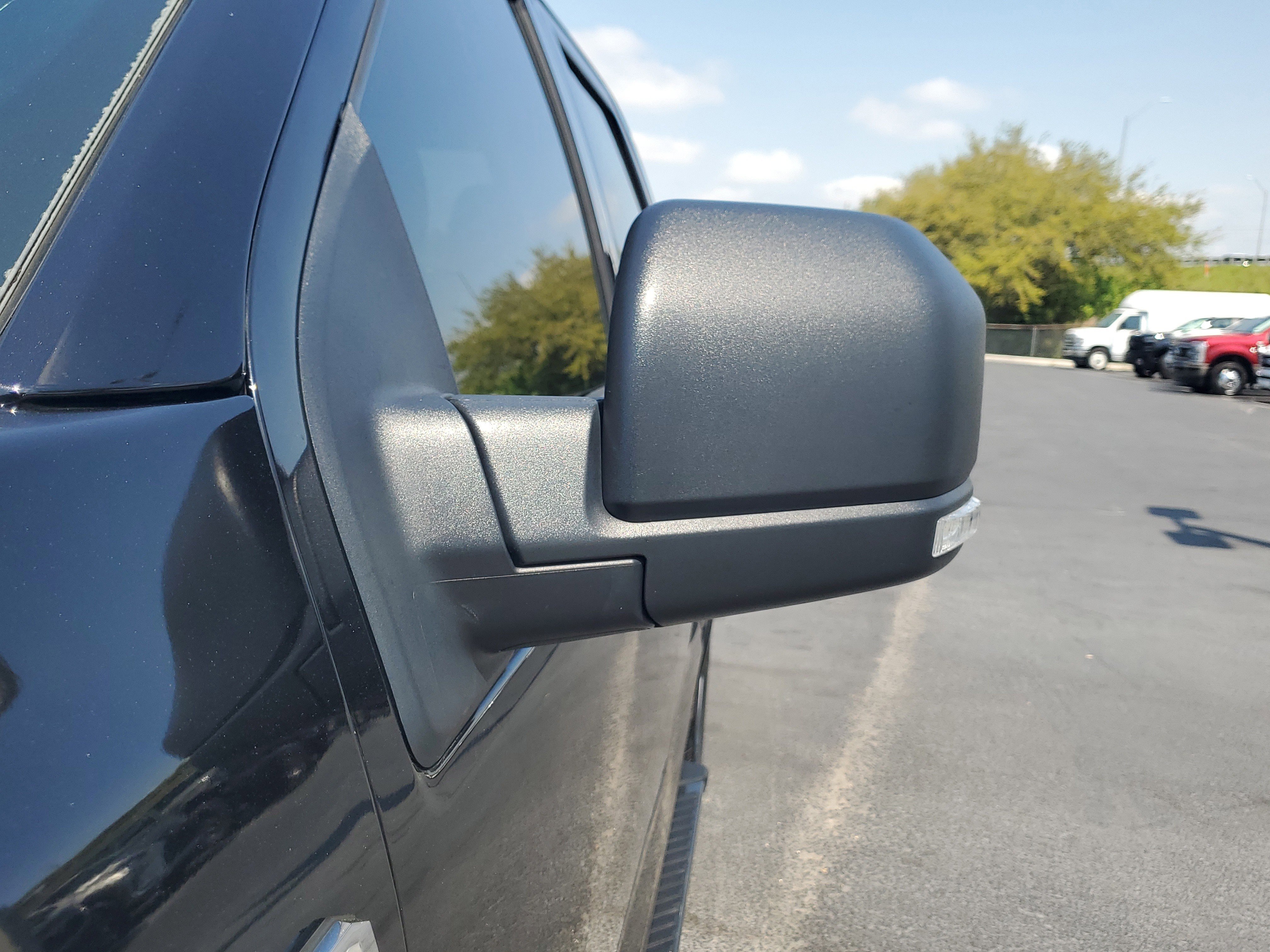 Used 2019 Ford F150 XLT w/ Equipment Group 302A Luxury image 4