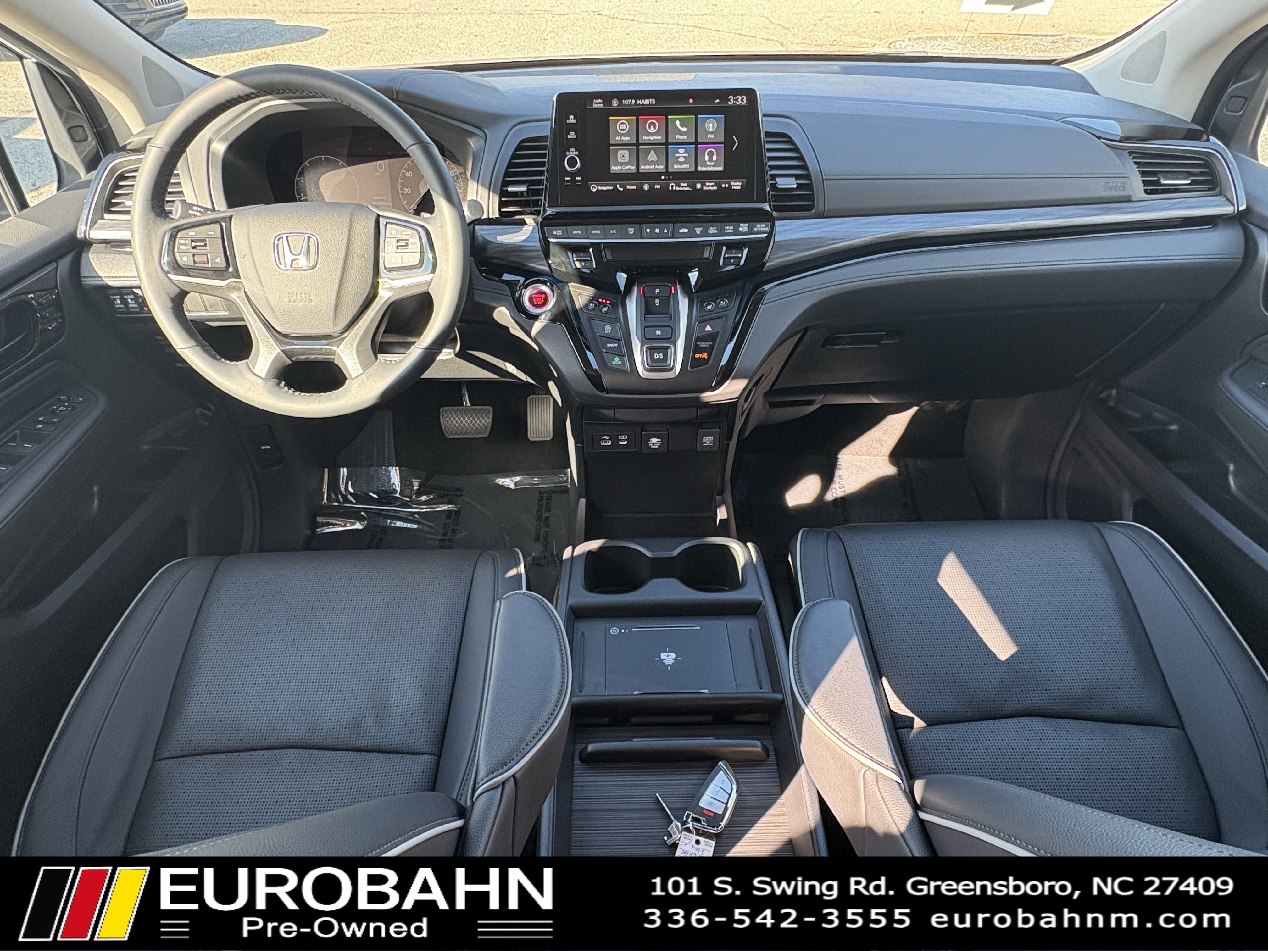 Used 2025 Honda Odyssey Elite image 17