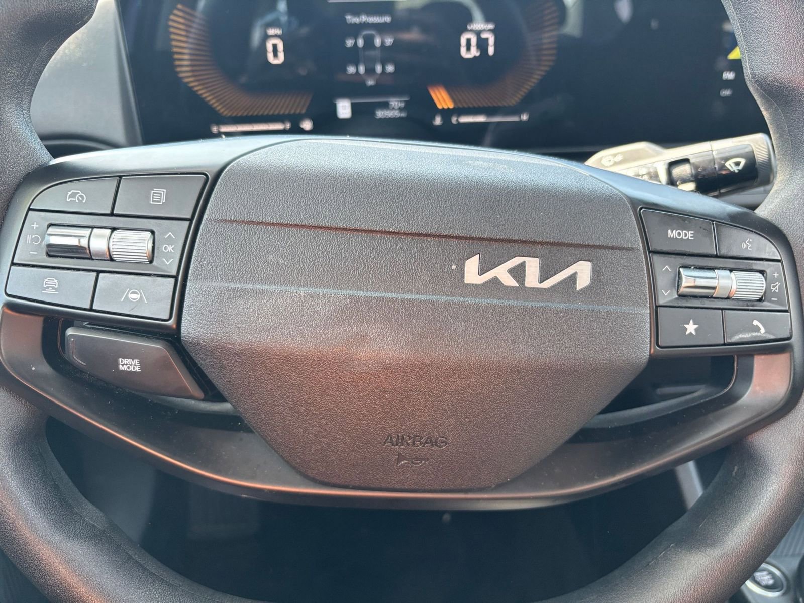 Used 2025 Kia K4 FWD image 27