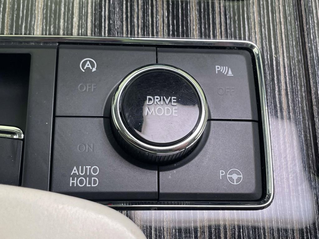 Used 2021 Lincoln Navigator Black Label AWD/4WD image 32