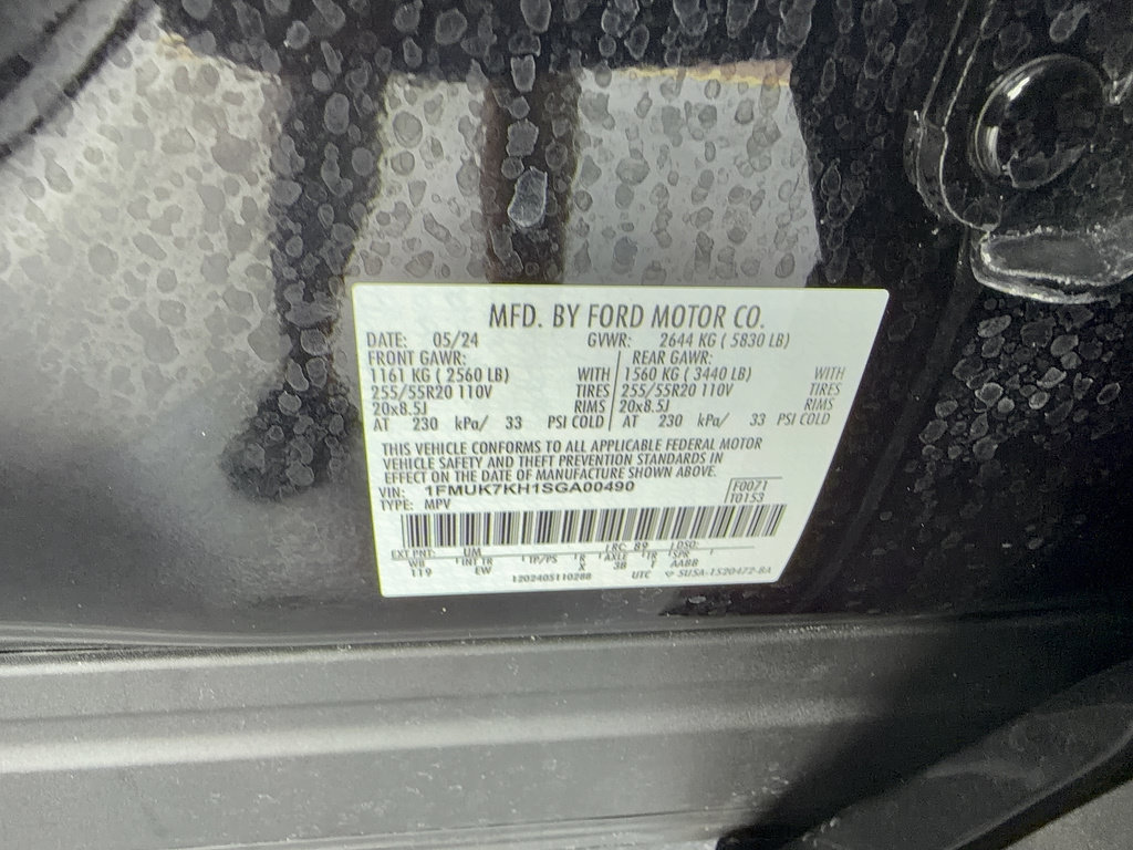 Certified 2025 Ford Explorer ST-Line w/ Premium Package RWD image 33