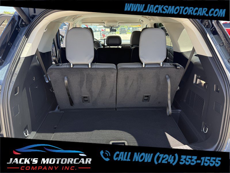 Used 2025 Ford Explorer Active w/ Active Comfort Package AWD/4WD image 16