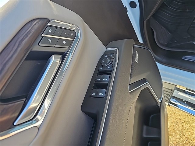 New 2025 GMC Sierra 1500 SLT image 11