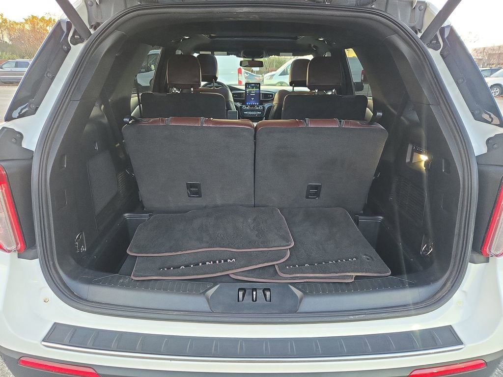 Used 2022 Ford Explorer Platinum w/ Equipment Group 601A image 25