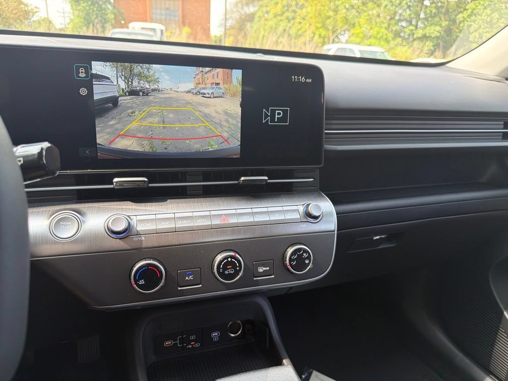 New 2027 Hyundai Kona SE AWD/4WD image 24