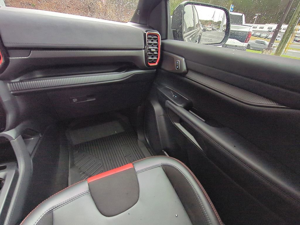 Used 2025 Ford Ranger Raptor AWD/4WD image 22