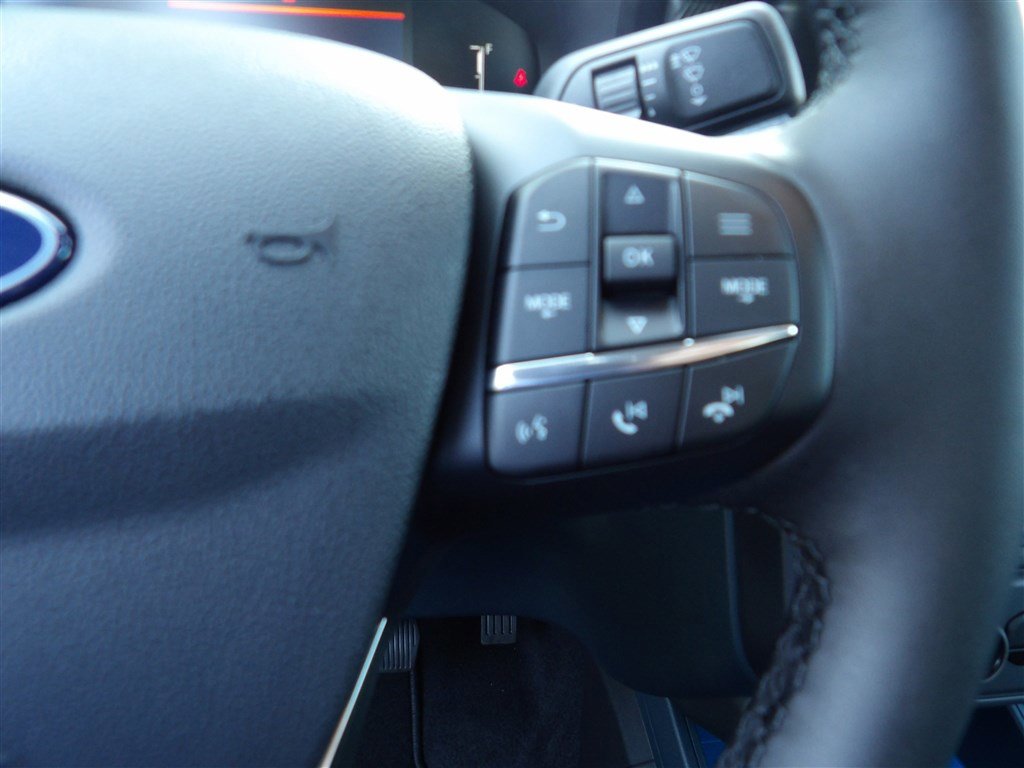 New 2025 Ford Maverick XLT w/ XLT Luxury Package image 27
