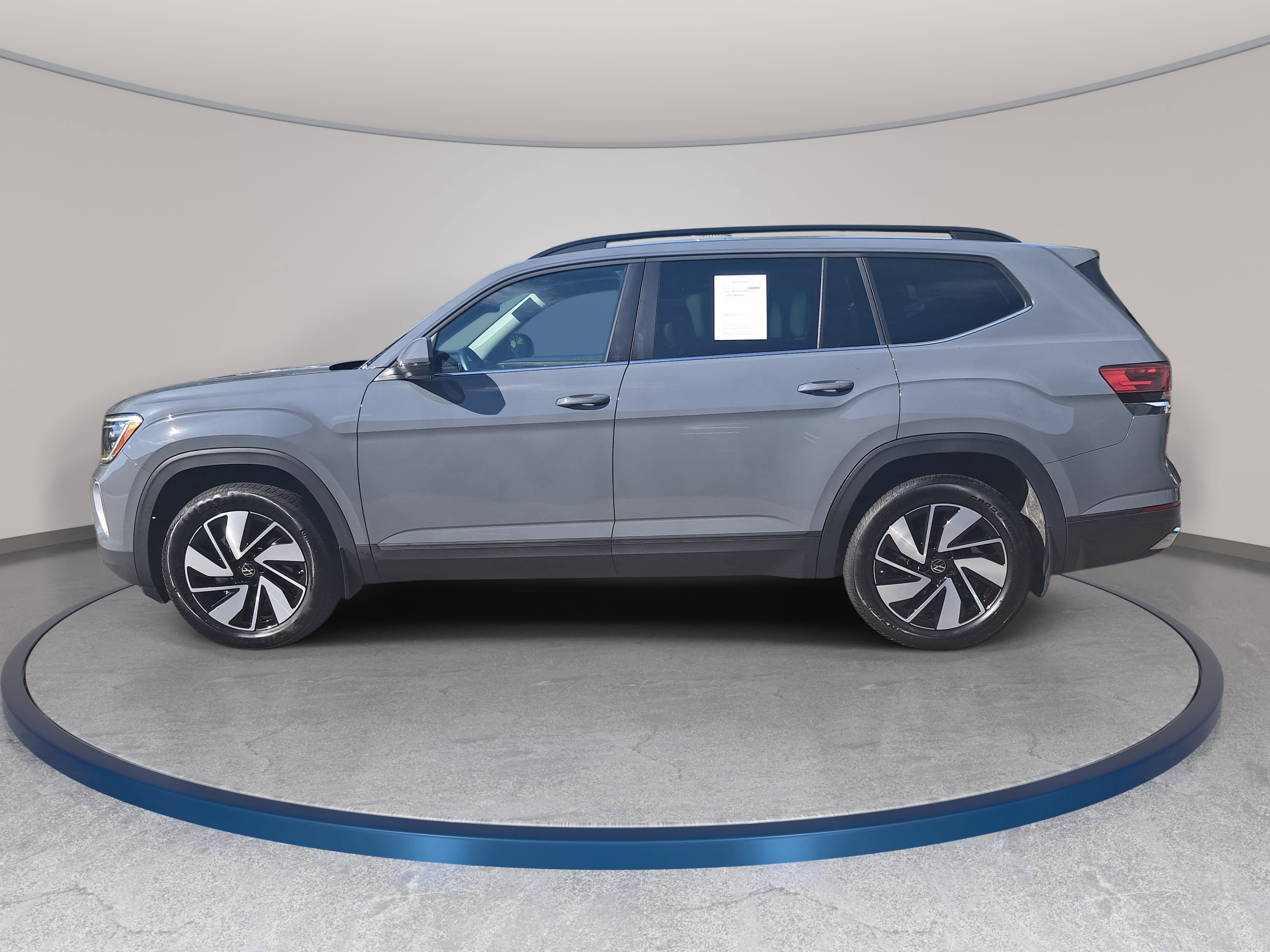 Certified 2026 Volkswagen Atlas SE AWD/4WD image 8