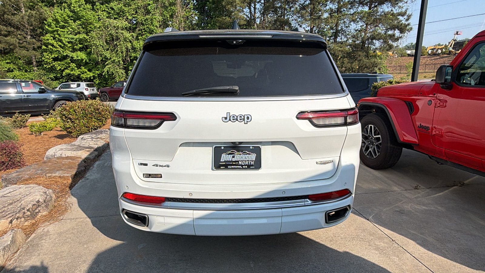 Used 2021 Jeep Grand Cherokee L Summit AWD/4WD image 8