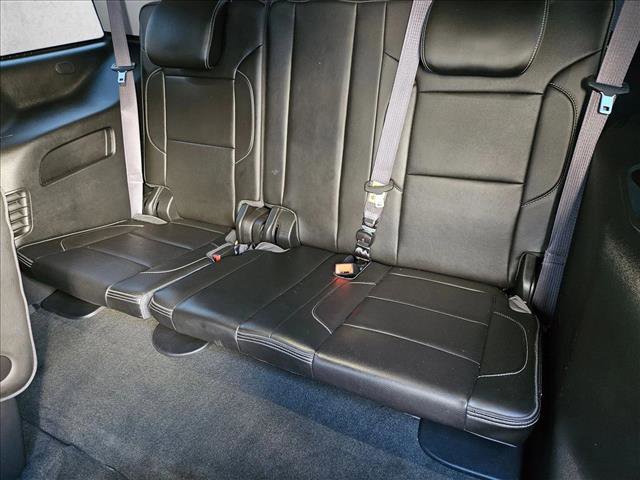 Used 2015 GMC Yukon Denali w/ Open Road Package image 18