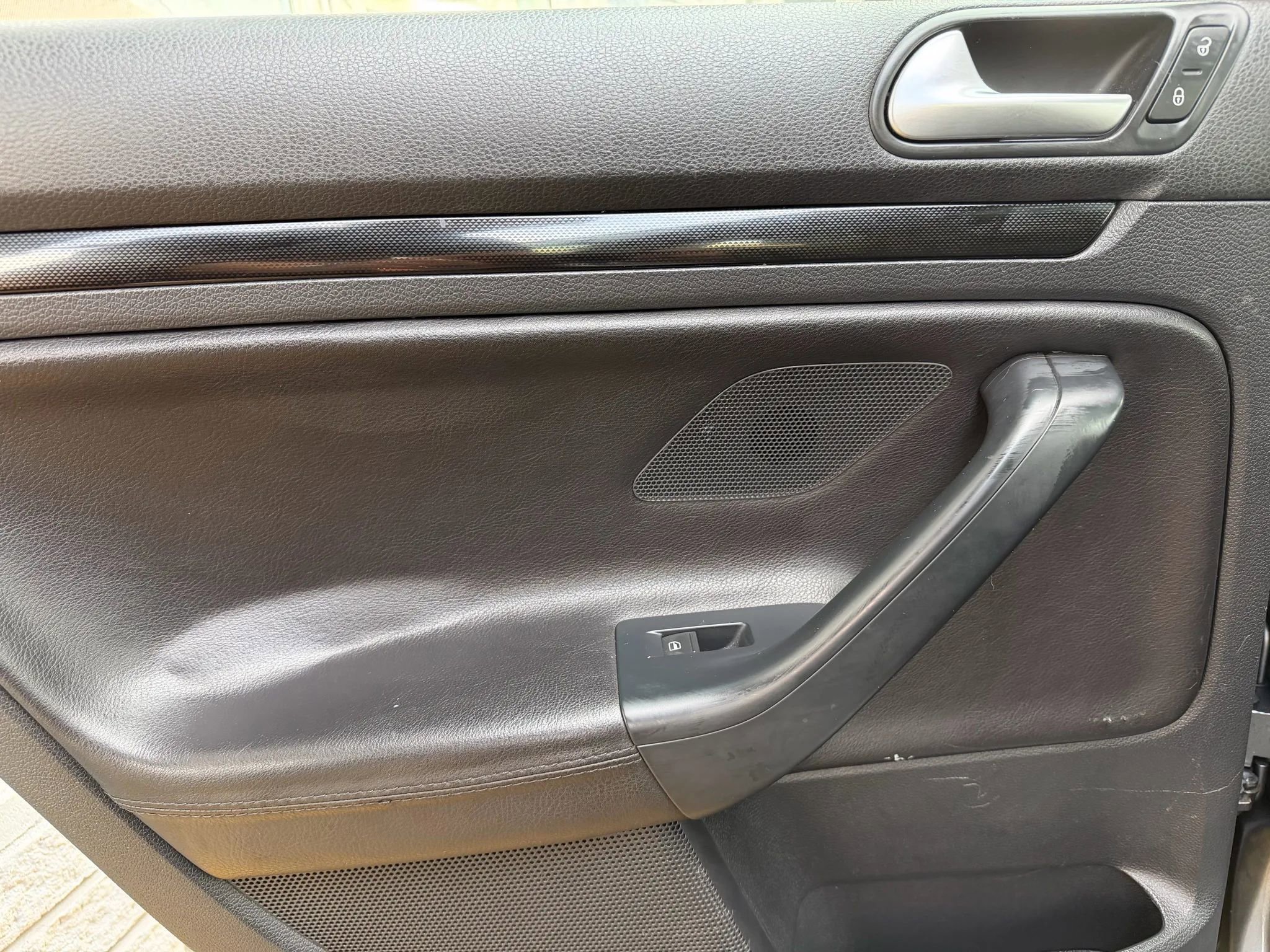 Used 2014 Volkswagen Jetta TDI image 7