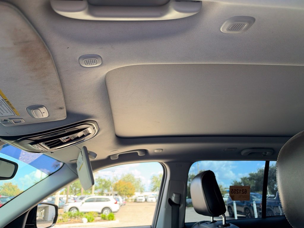 Used 2023 Jeep Grand Cherokee Limited RWD image 17