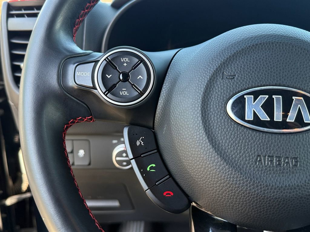 Used 2018 Kia Soul + FWD image 15