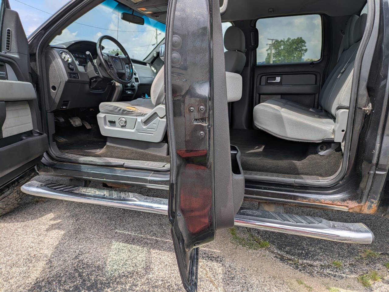 Used 2012 Ford F150 4x4 SuperCrew image 4