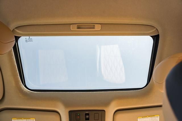 New 2025 Nissan Sentra SV w/ SV Premium Package image 20