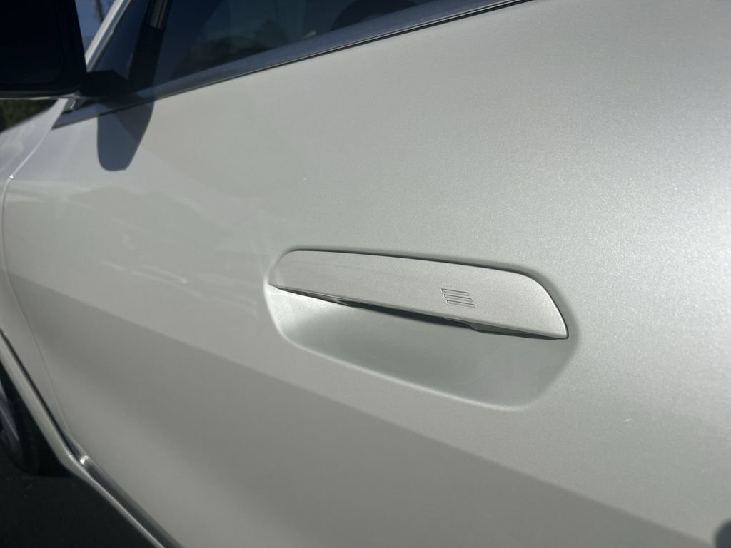 Used 2024 BMW i4 eDrive40 w/ Convenience Package image 29