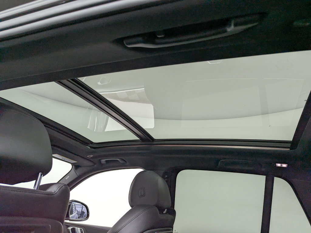Used 2021 BMW X5 xDrive40i w/ Premium Package 2 AWD/4WD image 13