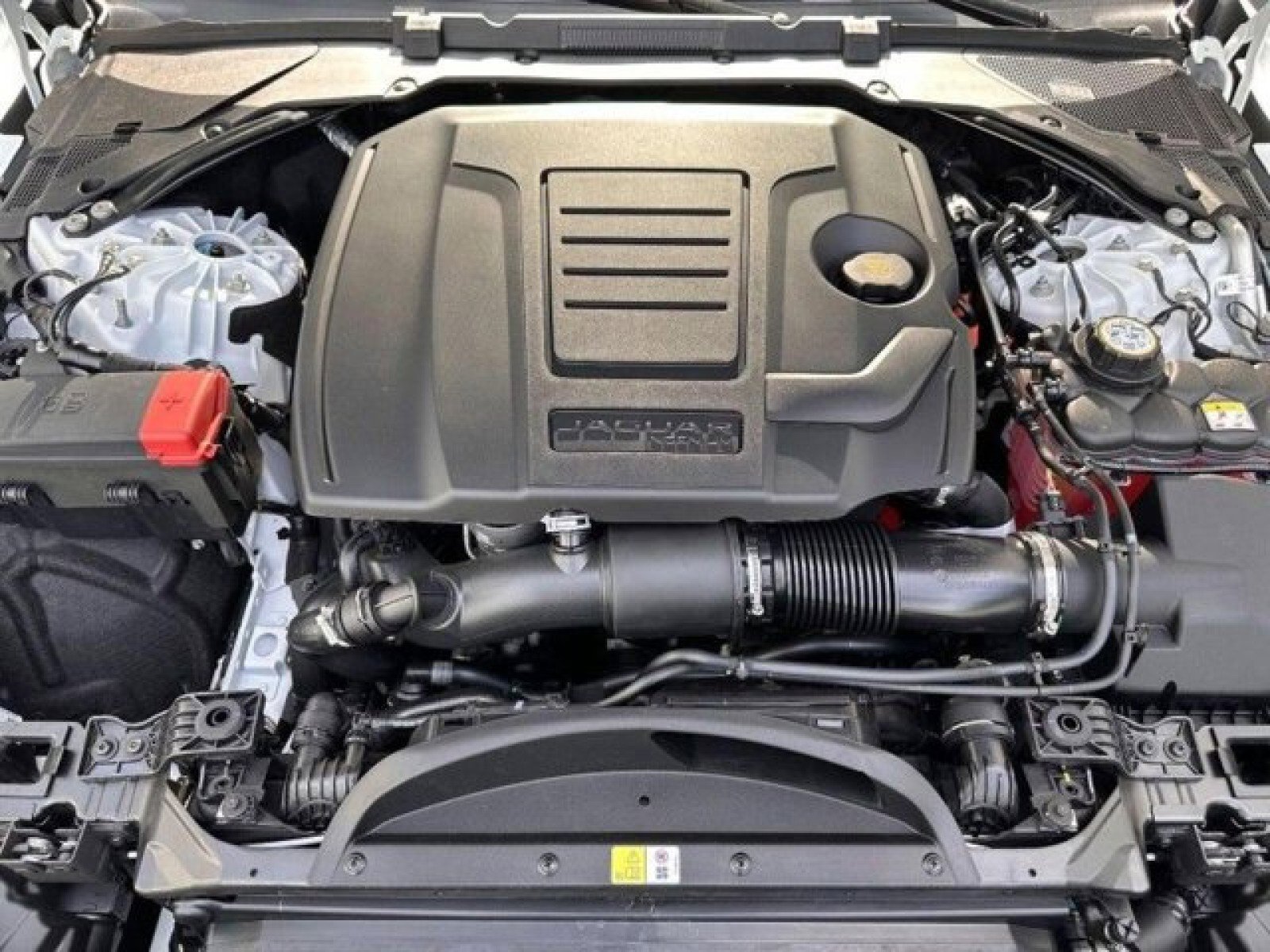 New 2024 Jaguar XF R-Dynamic SE image 11