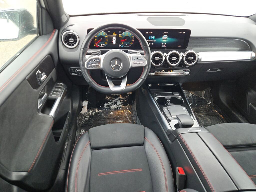 Used 2023 Mercedes-Benz GLB 250 image 19