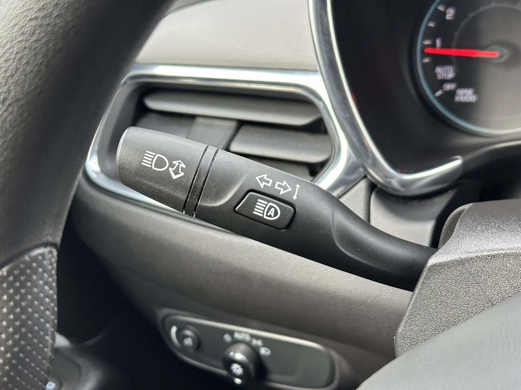 Used 2023 Chevrolet Equinox LS w/ LS Convenience Package image 20