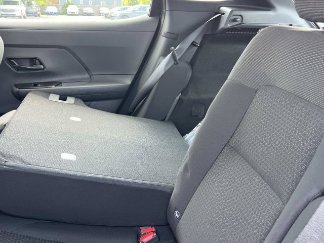 New 2026 Nissan Kicks S FWD image 18