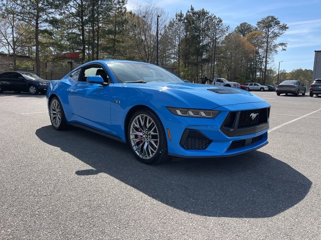 Used 2024 Ford Mustang GT Premium RWD image 4