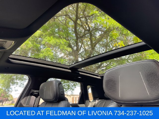 Certified 2024 Cadillac Lyriq Sport w/ LPO, Floor Liner Package AWD/4WD image 20