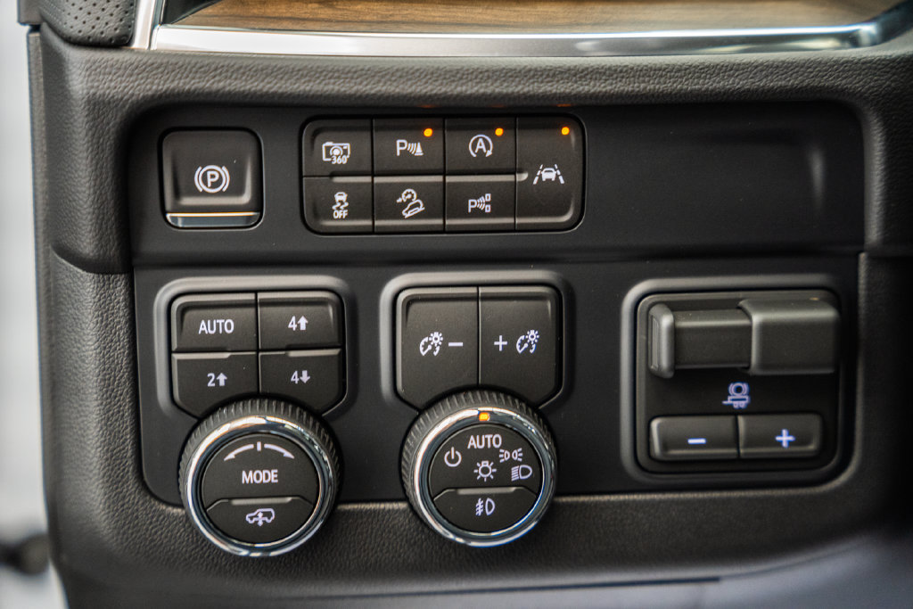 New 2026 Chevrolet Tahoe High Country AWD/4WD image 50