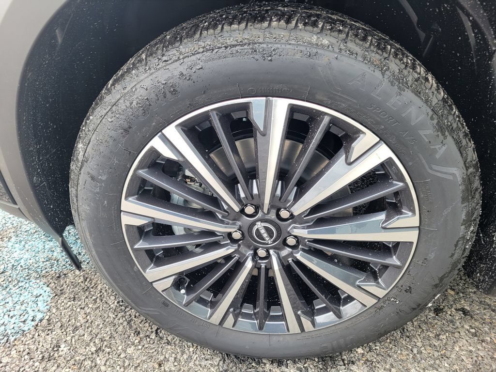 New 2026 Nissan Pathfinder Platinum AWD/4WD image 11