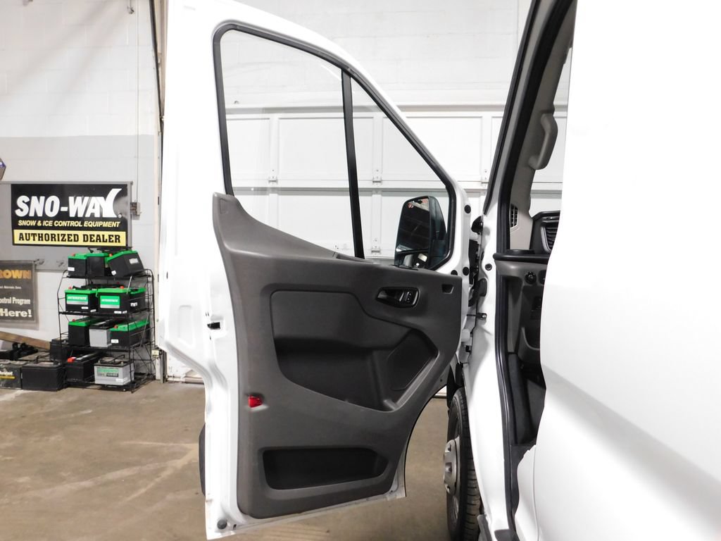 Used 2022 Ford Transit 250 148 High Roof AWD image 38
