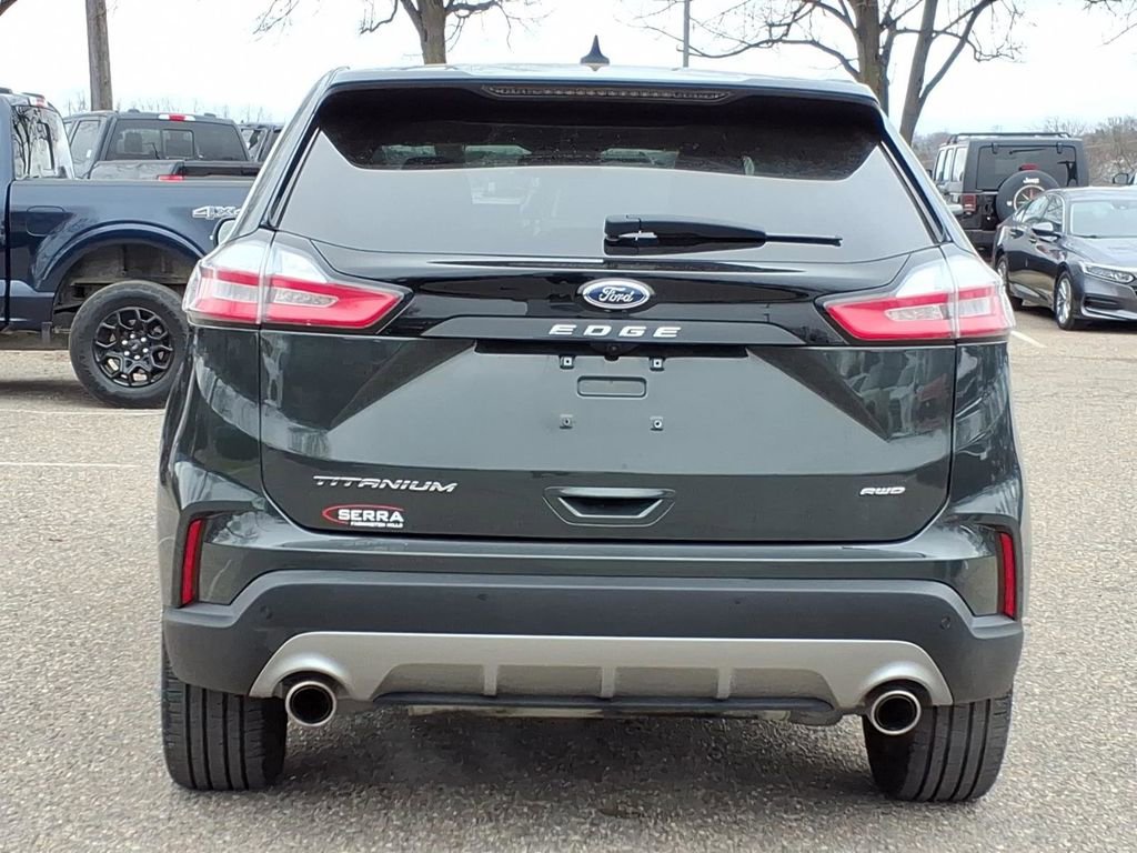 Used 2024 Ford Edge Titanium image 4