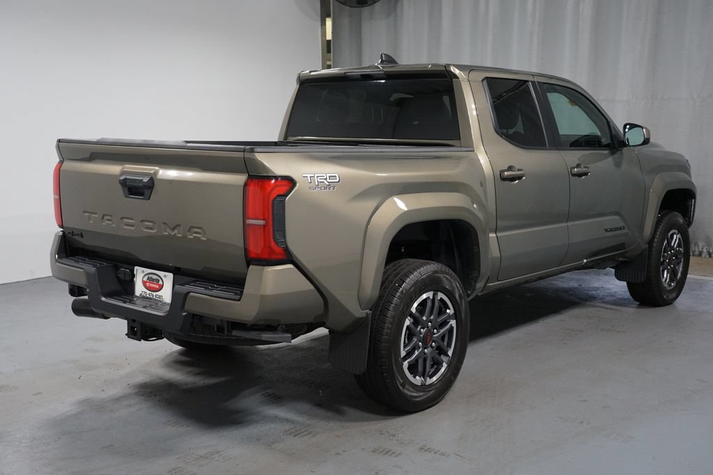 Certified 2025 Toyota Tacoma TRD Sport AWD/4WD image 8