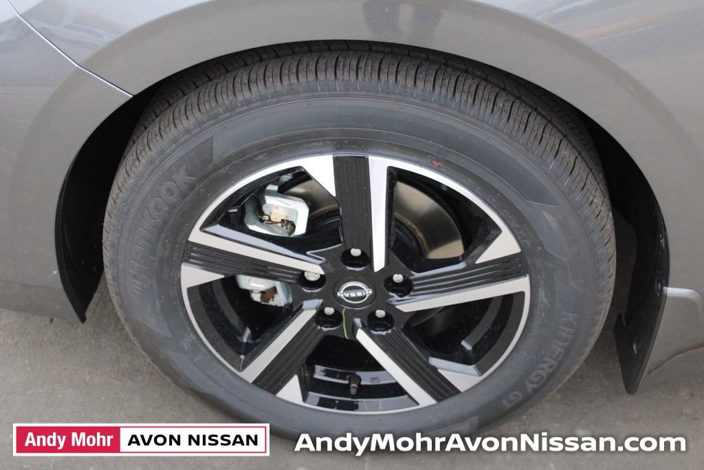 New 2025 Nissan Sentra SV image 6