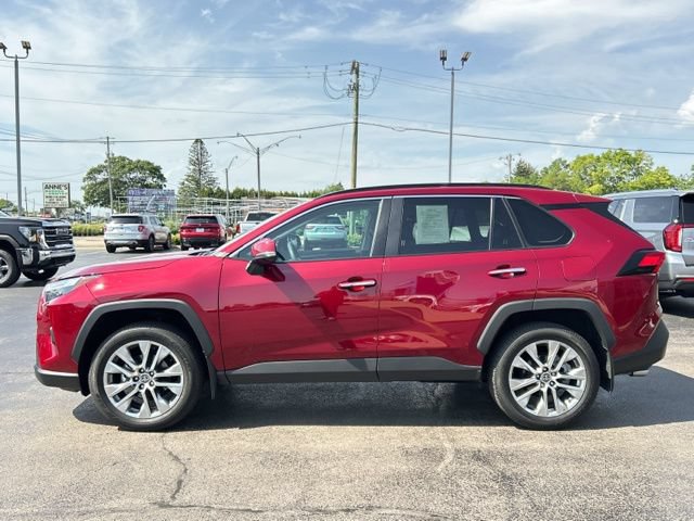 Used 2023 Toyota RAV4 Limited w/ Limited Grade Weather Package AWD/4WD image 6