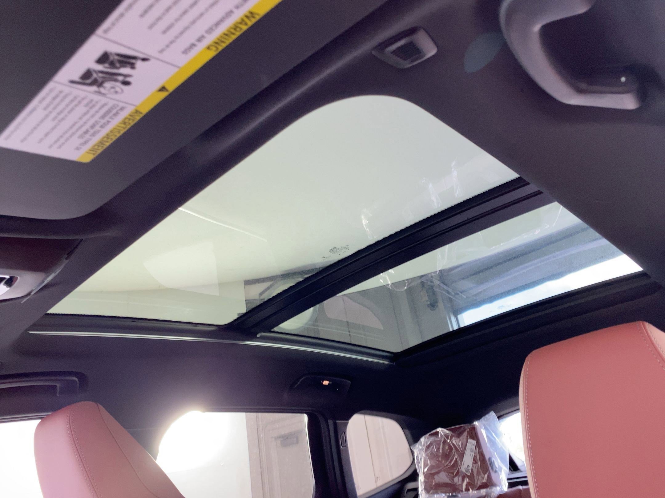 Used 2026 BMW X1 xDrive28i w/ Technology Package image 12